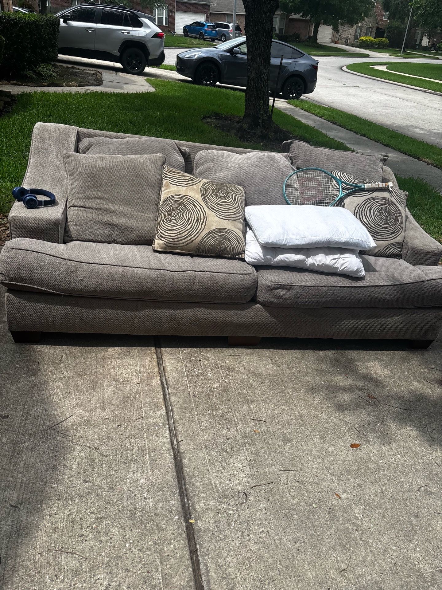 Free sofas