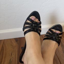Nike Air Women’s Heels Size 7.5