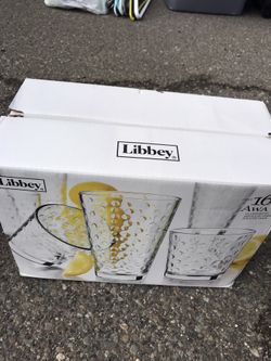 Libbey Glassware Set