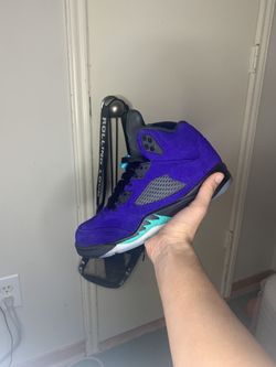 Jordan 5 Alternate Grape 