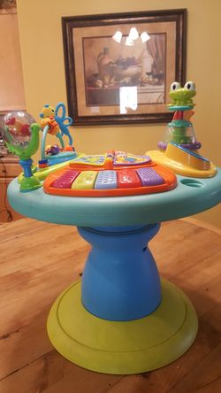 Baby play toy