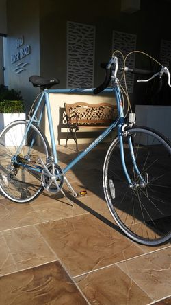 Classic Schwinn road bike extra large frame