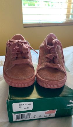 Puma Suede, size 6