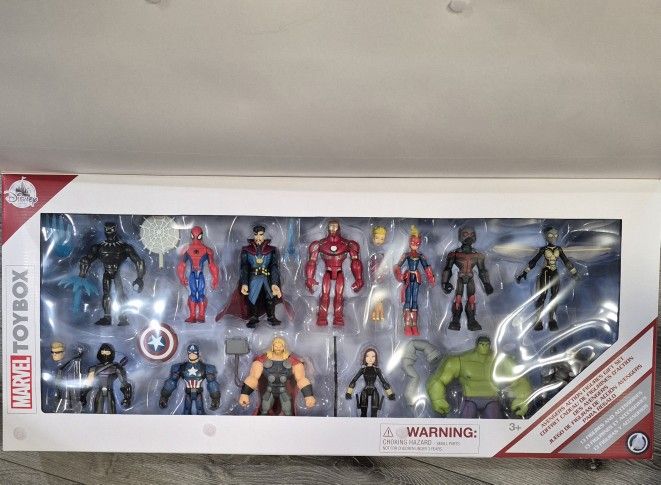 Avengers Action Figure Set