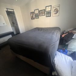 Adjustable Bed And Bedframe 