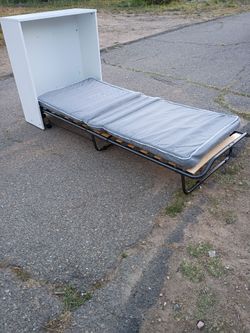 Folding Bed