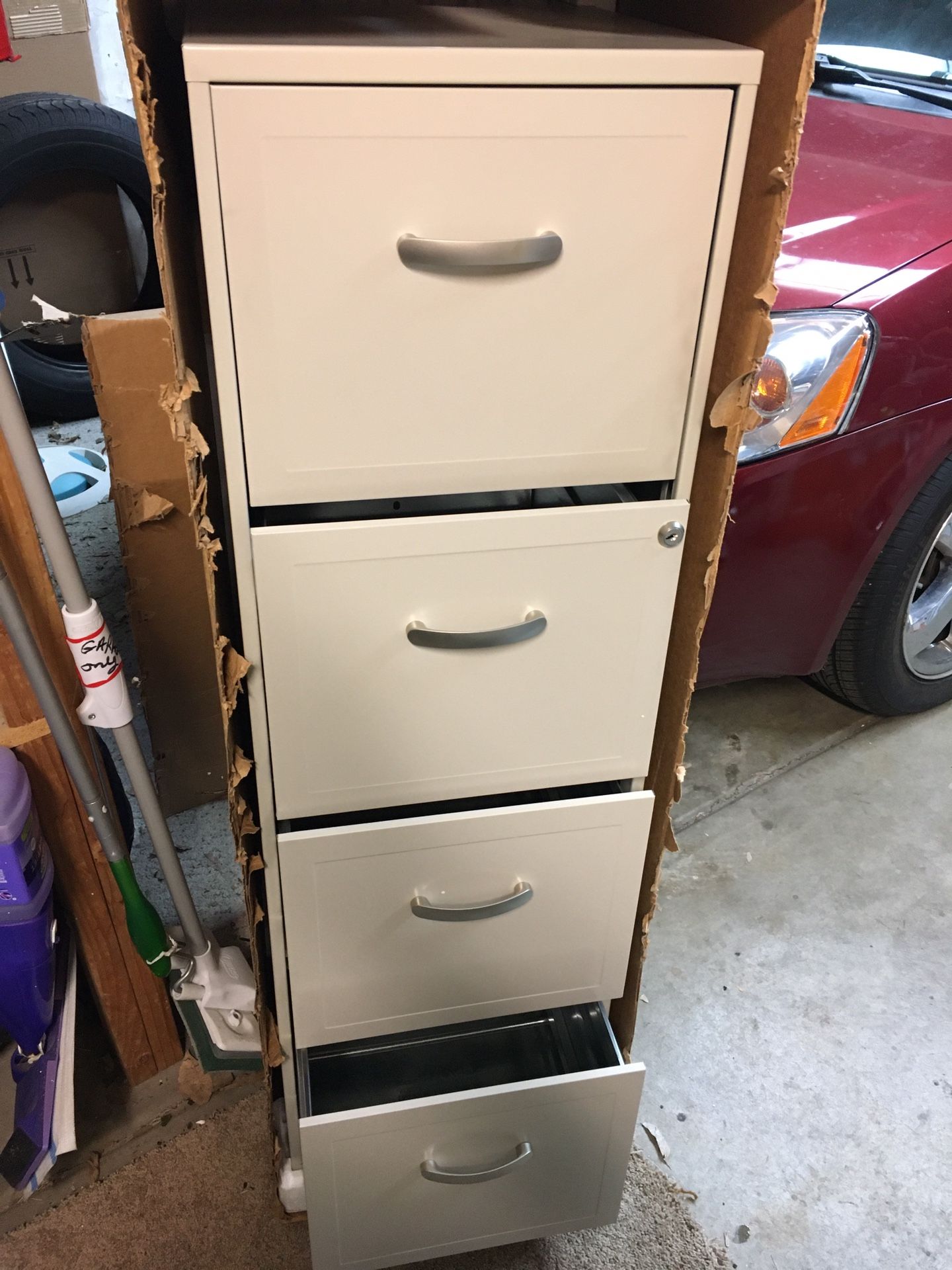 Cabinet File (Tall 4 Drawer) Key