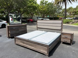 Modern Gray Wood King Size Bedroom Set with Dresser, Mirror, Nightstand and Box Spring by Malaysia Furnit