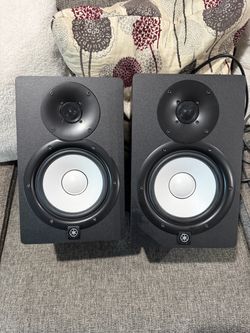 Yamaha HS7 Studio Monitor Speakers Pair