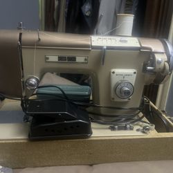 Sewing Machine 