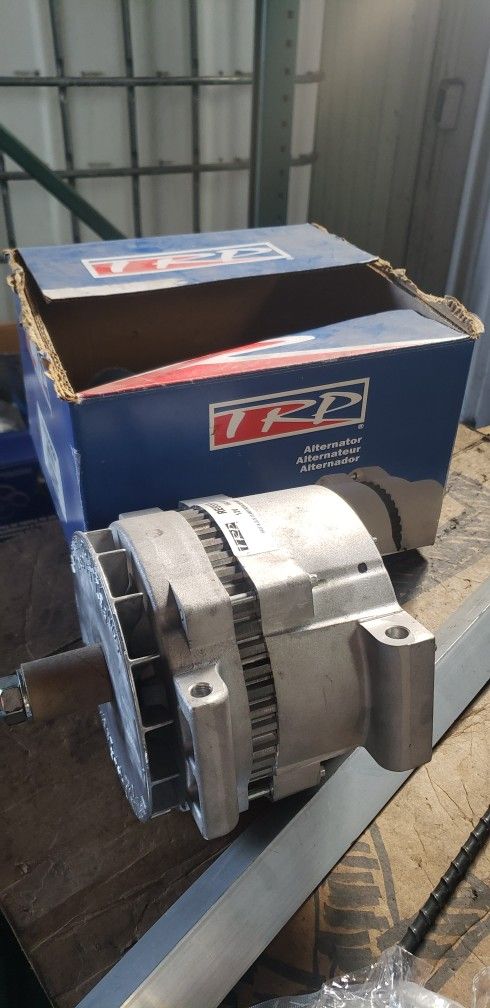 Semi Truck Alternator