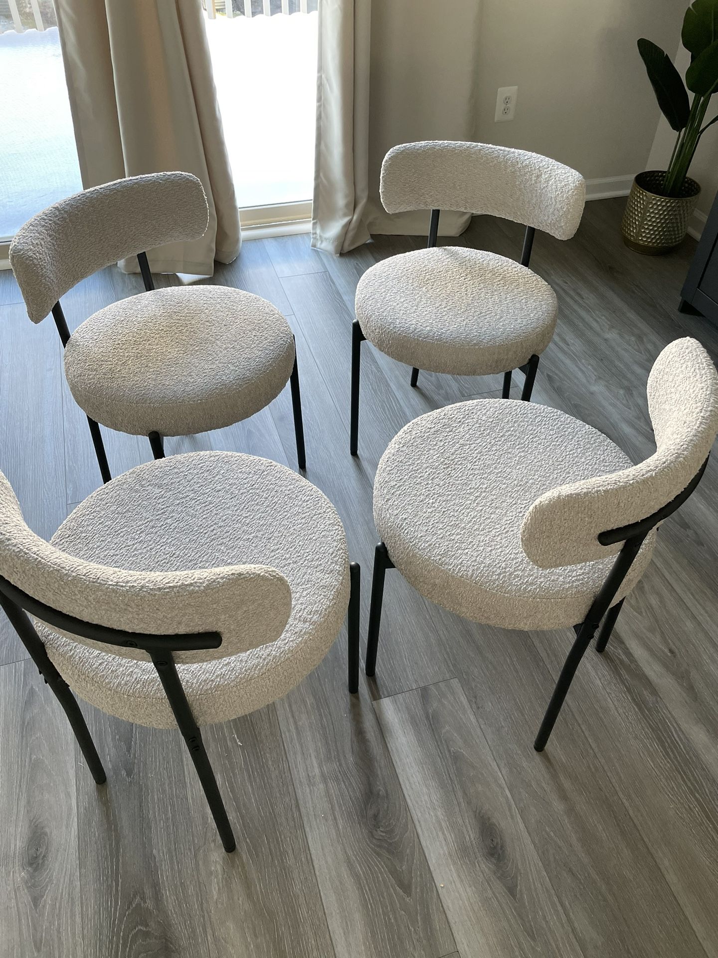 Set of 4 Boucle Dining Chairs for Sale in Glenn Dale, MD OfferUp