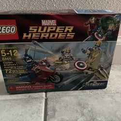 LEGO 6865 Captain America Avenging Cycle 
