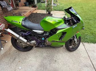 2000 Kawasaki Motorcycle