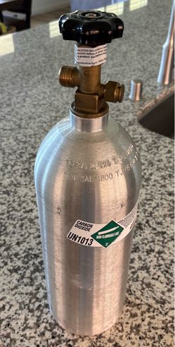 CO2 Tank