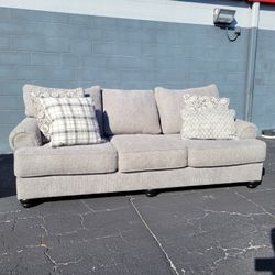 HUGE STORAGE UNIT SALE😃👍LIFT CHAIRS, RECLINERS, WINGBACK,SECTIONALS, Appliances💯BUY NOW&SAVE🏃OBO