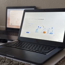 2 Asus Chromebooks C403