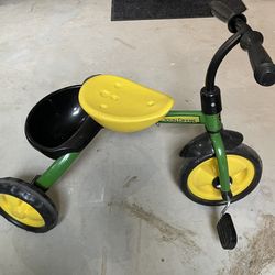 John Deere Kids Trike