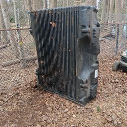 Mazda b four thousand six foot bed liner and skin for tailgate