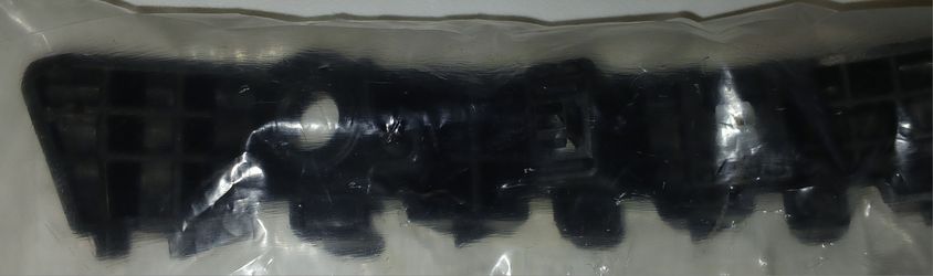 Kia Front Lh Bumper Bracket New 86551 Dw000
