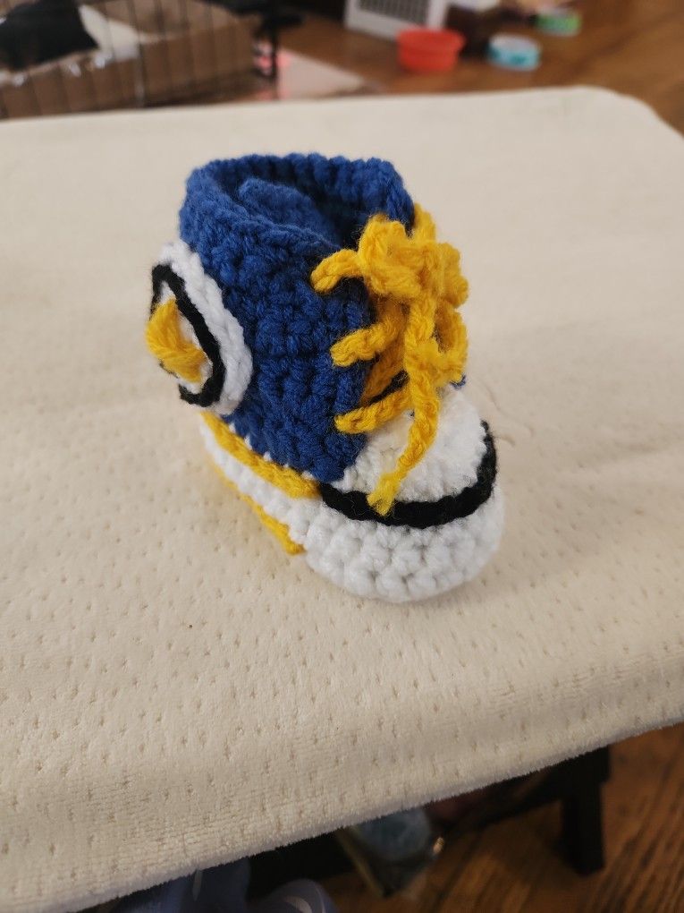 Converse Baby Booties