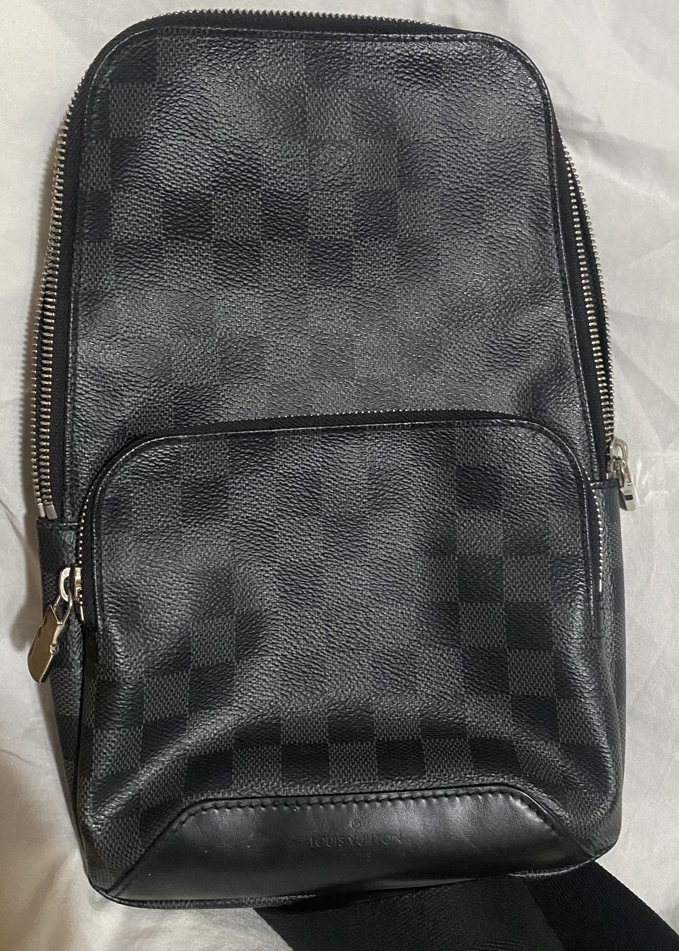 Louis Vuitton Authentic Avenue Sling Bag Damier  Men Backpack