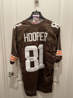 Austin Hooper Autographed Jersey