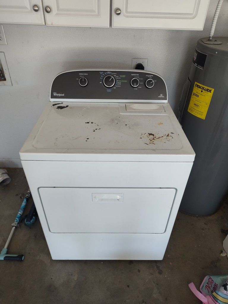 Whirlpool Electric Dryer - Works Great!