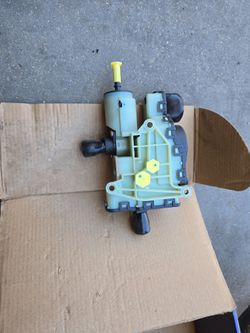 DEF FLUID PUMP DISEL FORD 11-18 