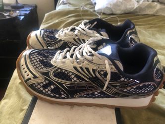 Bottega Veneta Orbit Sneakers Navy White