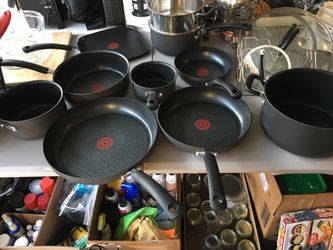 T-fal Titanium Pots and Pans for Sale in Phoenix, AZ - OfferUp