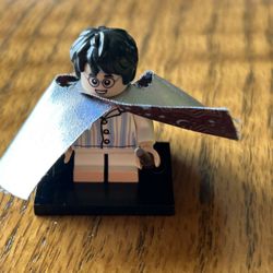 LEGO Harry Potter Collectible Minifigure Series (71022) Harry Potter Cloak chp15