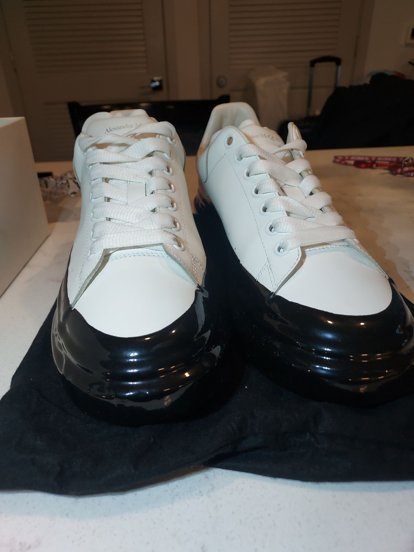 Alexander McQueen, custom.