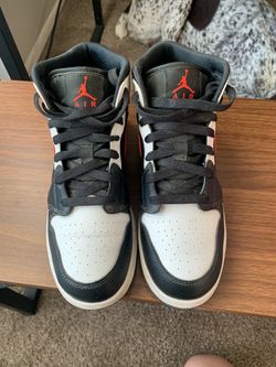 Air Jordan 1 High Black White Red Sneakers