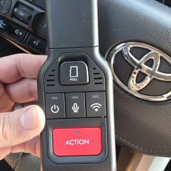 Toyota OEM Integrated Dash Cam