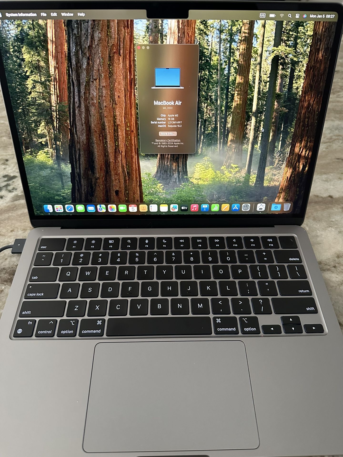 2022 MacBook Air, Like New