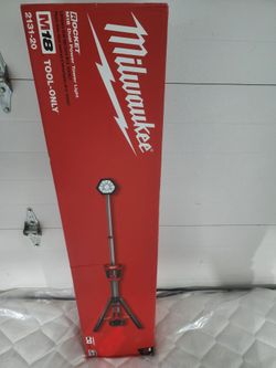 Milwaukee M18 Tower Light
