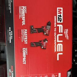 MILWAUKEE POWER TOOLS 