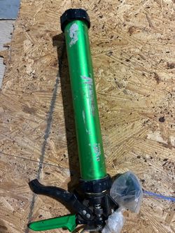 20oz Caulk Gun