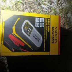 Stanley 2500 Jump Pack 