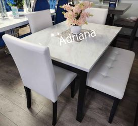 Beautiful‼️5-Pc White Dining Table Set