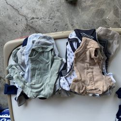 Premie/newborn Clothes 