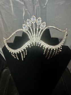 Rhinestone Masquerade Mask.