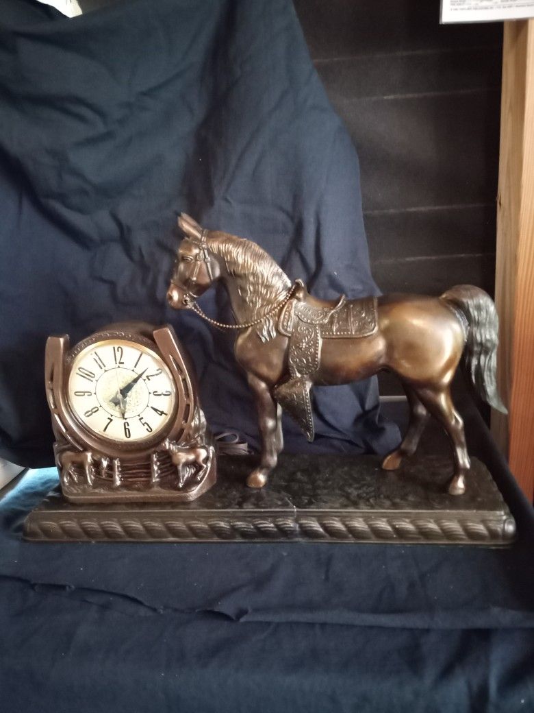 Vintage Horse Clock