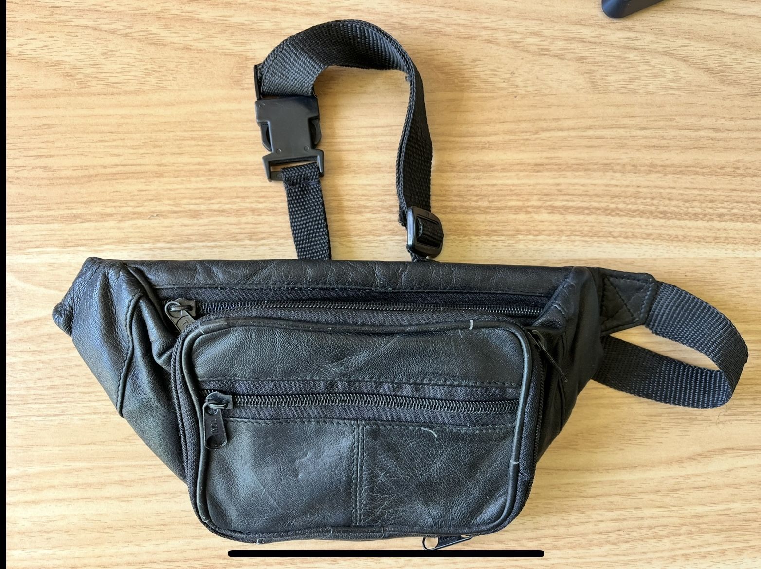 Black Leather Waist Bag – very good Condition