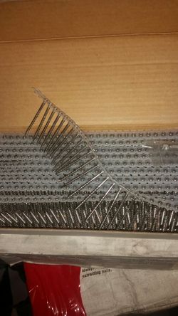 Stainless steel deck screws 2-1/2