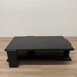 Like New Arteriors Home Aiden Cocktail Table-Delivery Available 