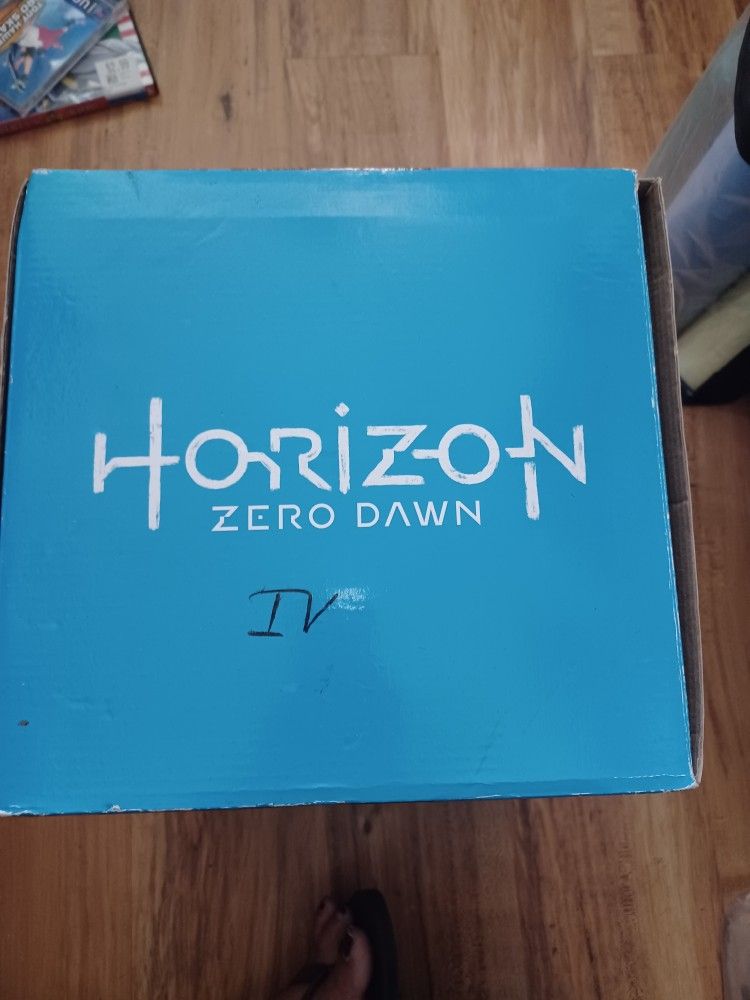 New Horizon Zero Dawn Statue