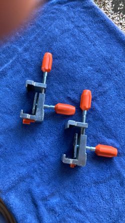 Cabinet workers ! Pony cabinet clamps . Deal !