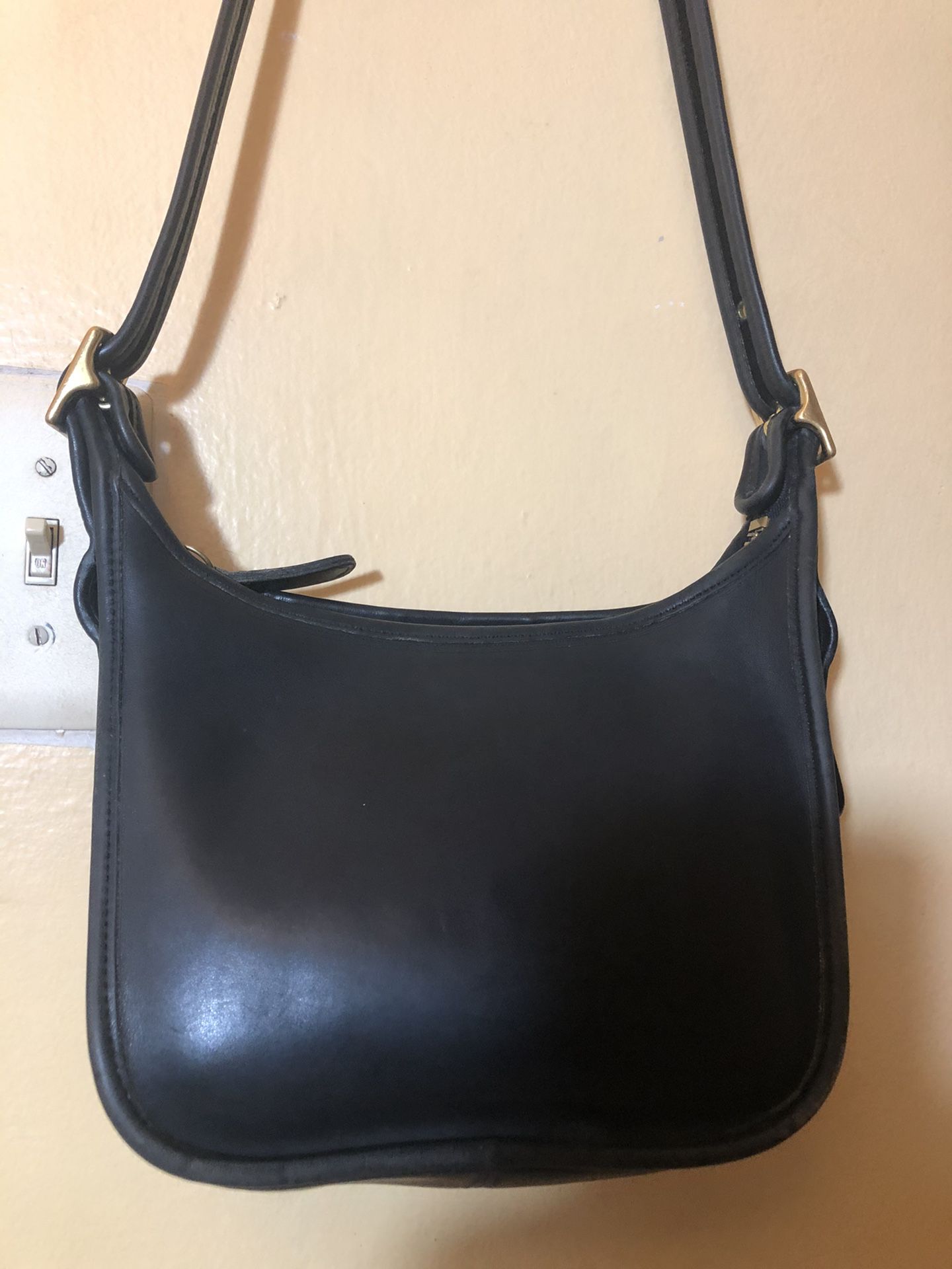 Small leather coach bag
